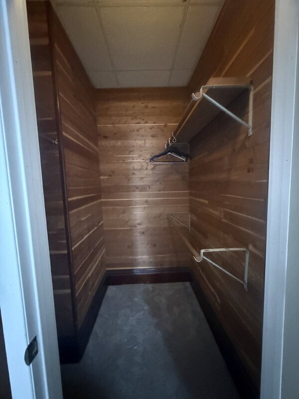 Building Photo - 1813 SW 2nd St