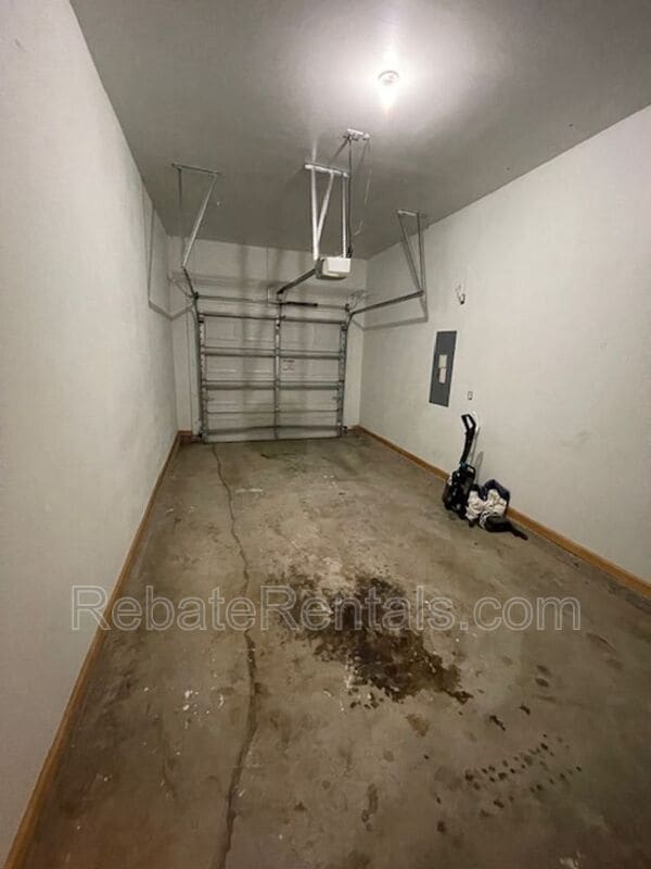 Building Photo - 7064 Deer Lodge Cir