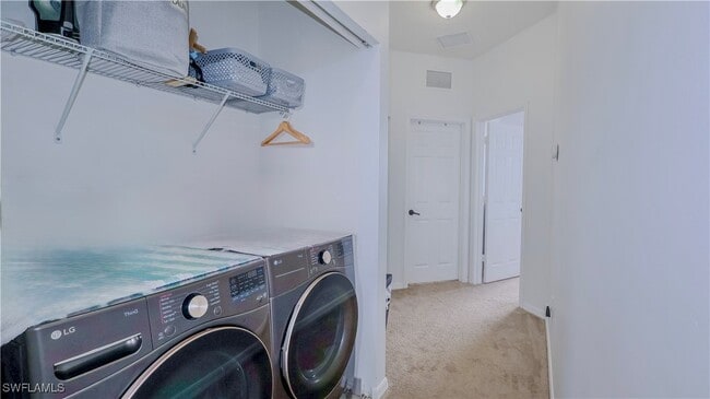 Building Photo - 5529 Aquila Ave