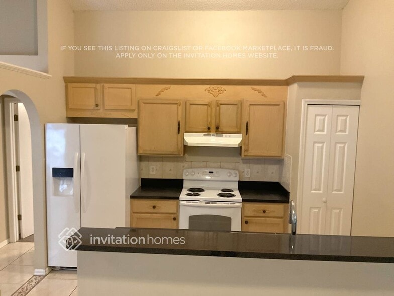 Building Photo - 2419 Parsons Pond Cir