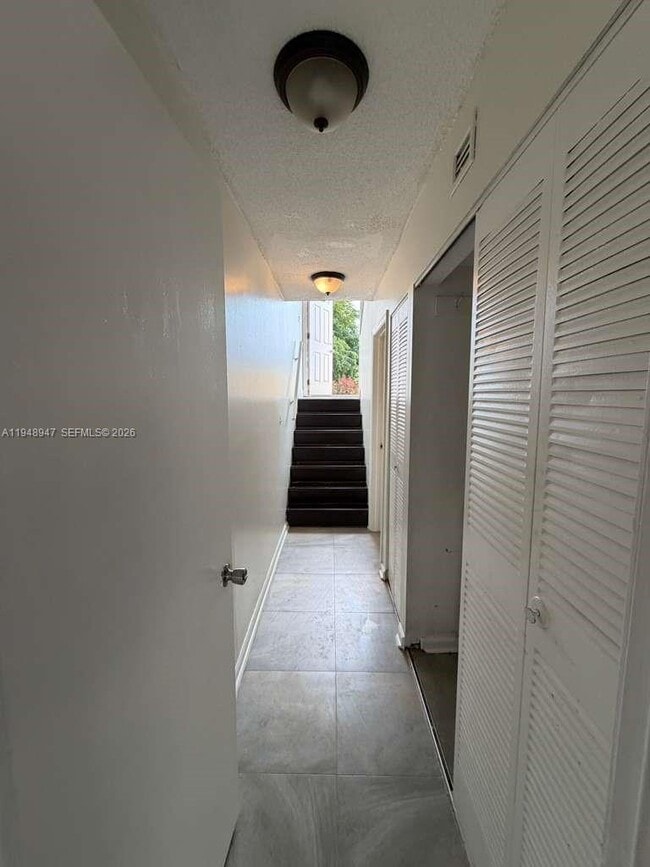 Building Photo - 7795 Grande St