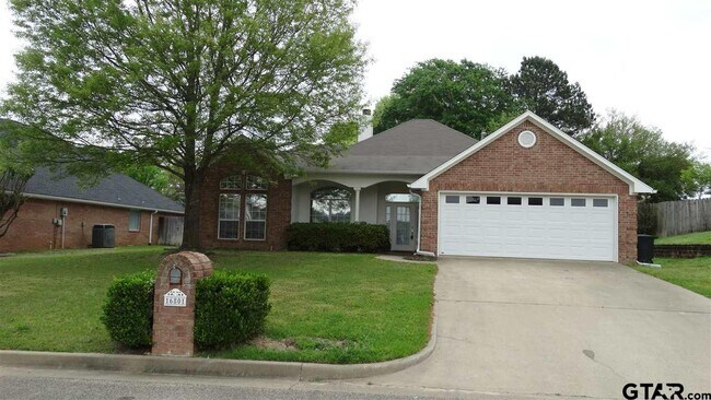 Building Photo - 16801 Lafayette Dr