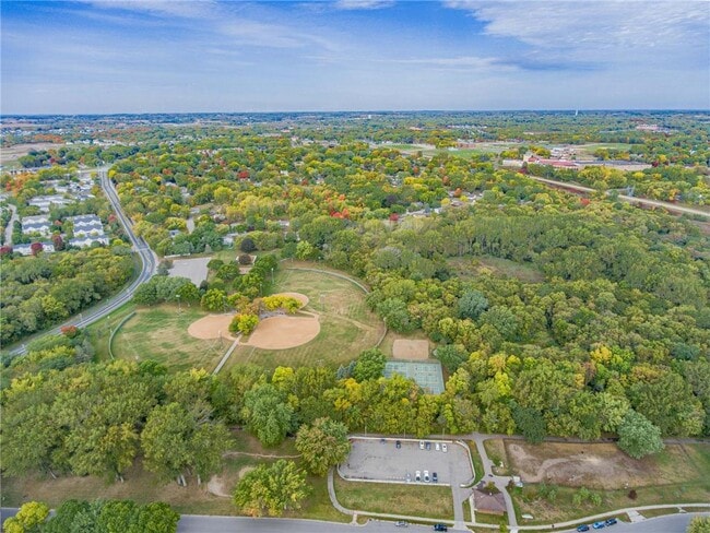 Building Photo - 1464 Ravoux Ln