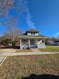 Building Photo - 1094 Williams St