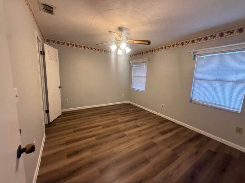 Building Photo - 10210 SE 138th Place Rd