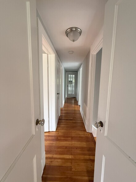 Upstairs hallway - 7205 Rhode Island Ave
