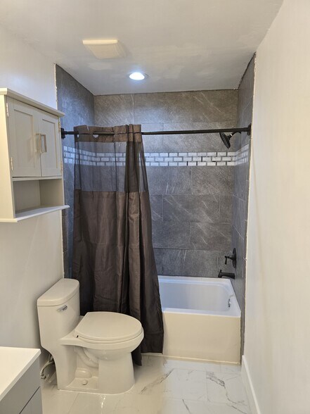 Building Photo - 4988 Steel Dust Ln