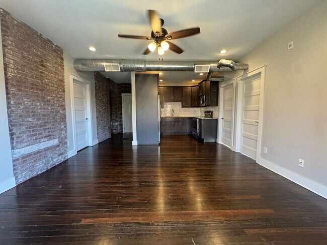 Building Photo - 201 E Fifth St