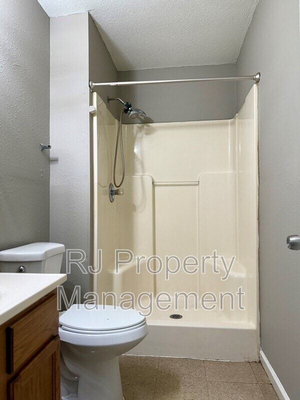Building Photo - 710 Pendleton St