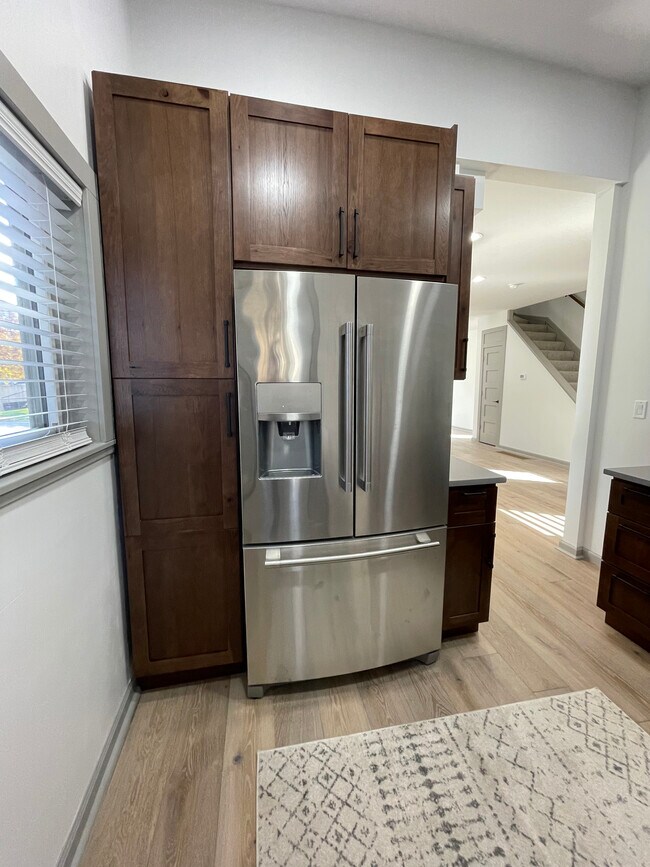 Kitchen - 250 Allen Ave