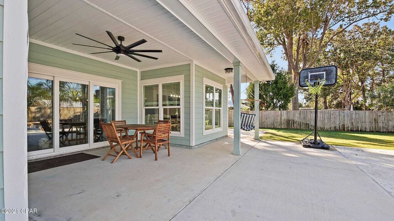 Building Photo - 2916 Laurie Ave