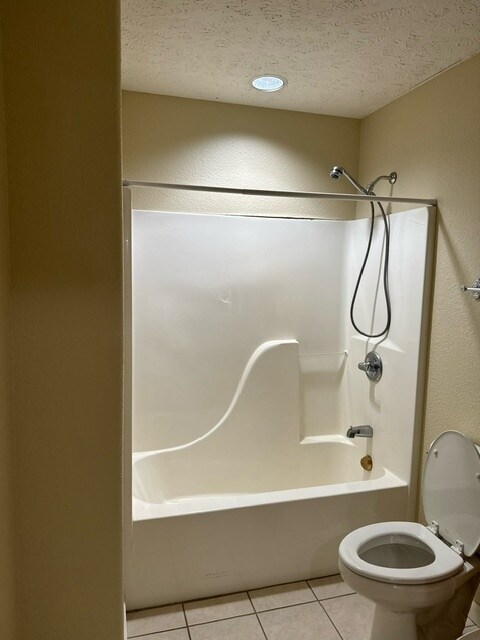 Building Photo - 7630 N Magnolia Rd