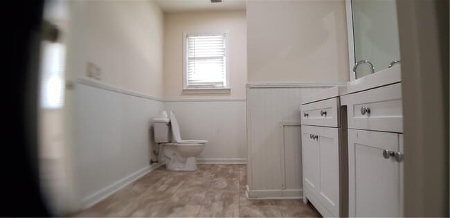 Building Photo - 4083 Deerbrook Way SW