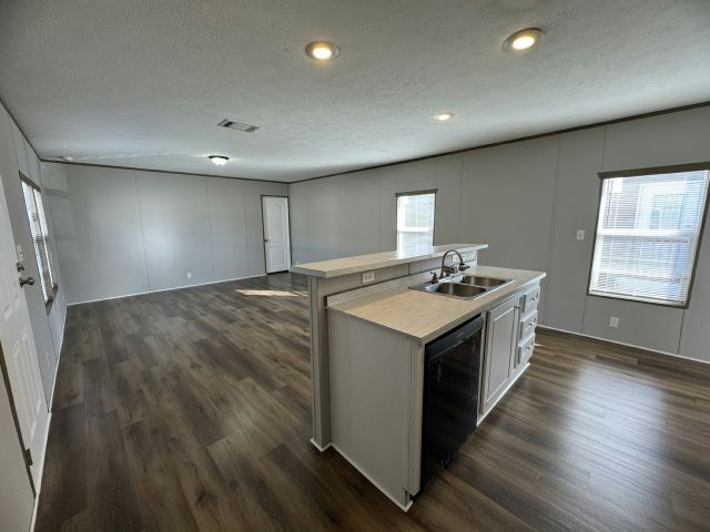 Building Photo - 1727 Hogue Ave