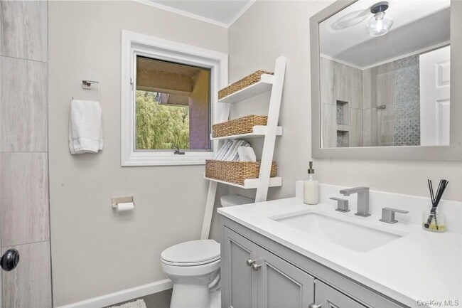 Building Photo - 613 Horsepound Rd