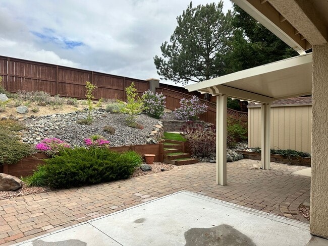 Building Photo - Toscana Charming Home in Gated 55+ Community