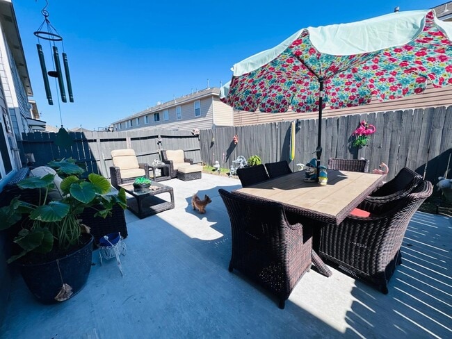Building Photo - 6026 Yorkglen Manor Ln