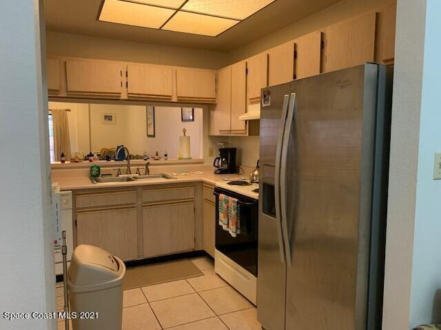 Building Photo - 748 S Orlando Ave