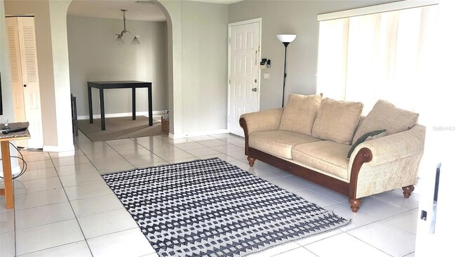 Building Photo - 721 Kensington Lake Cir