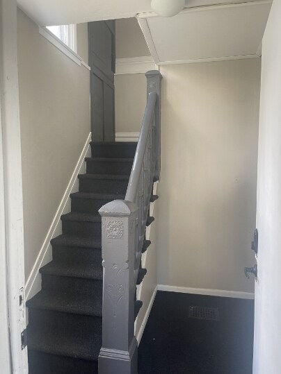 Building Photo - 4233 Holt Rd