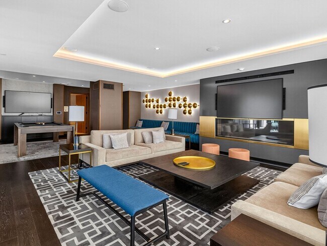 Building Photo - 135 Seaport Blvd