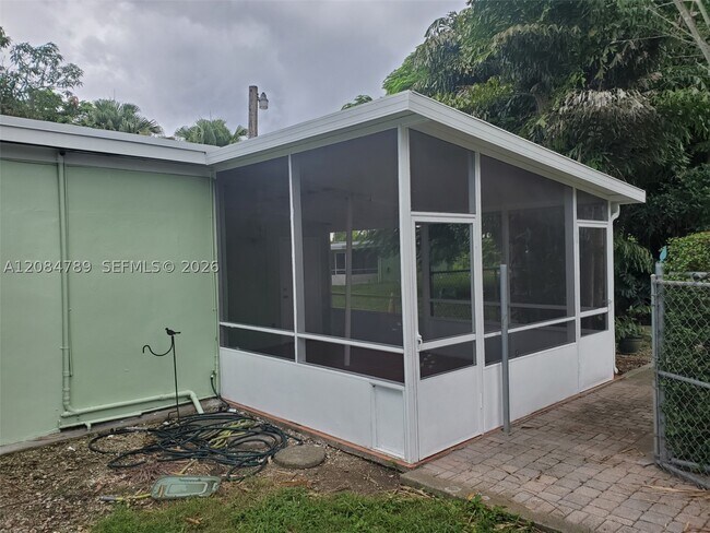 Building Photo - 36490 SW 192nd Ave