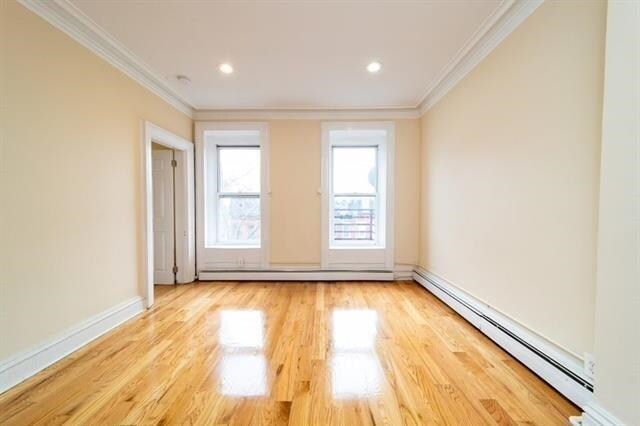 Building Photo - 538 Bramhall Ave