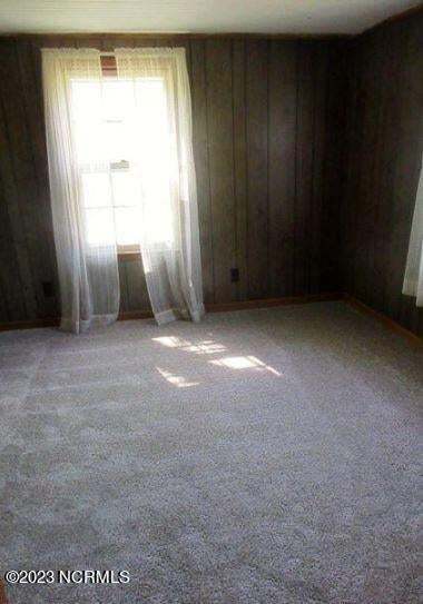 Building Photo - Spacious 3 Bedroom, 1 Bathroom Home in Ric...