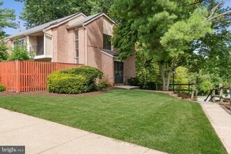 Building Photo - 10650 Green Mountain Cir