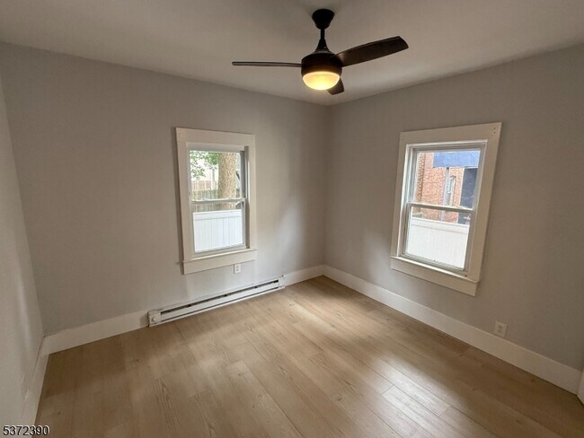 Building Photo - 22 Talmage Ave