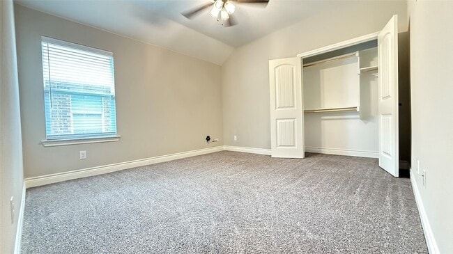 Building Photo - 708 Ransom Wy
