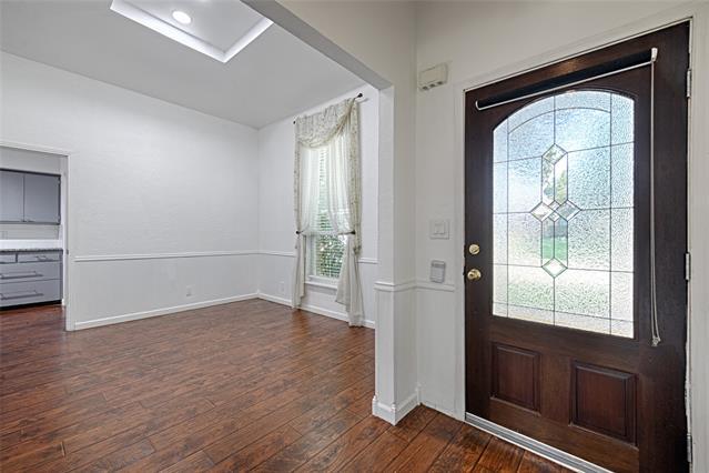 Building Photo - 5021 Andover Dr