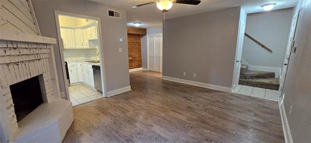 Building Photo - 5454 Financial Plaza