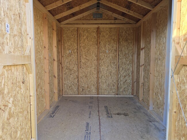 Building Photo - 3533 Cedar Post Rd