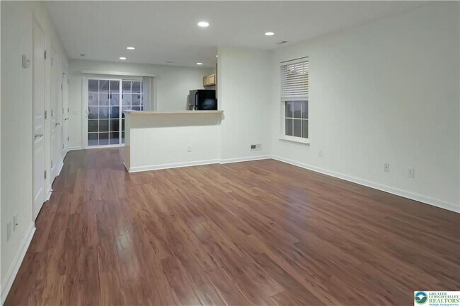 Building Photo - 8408 Saylor Ct