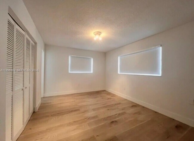 Building Photo - 444 SW 4th St