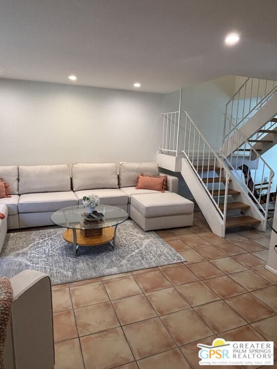 Building Photo - 2166 N Indian Canyon Dr