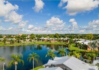 Building Photo - 2000 S Main St