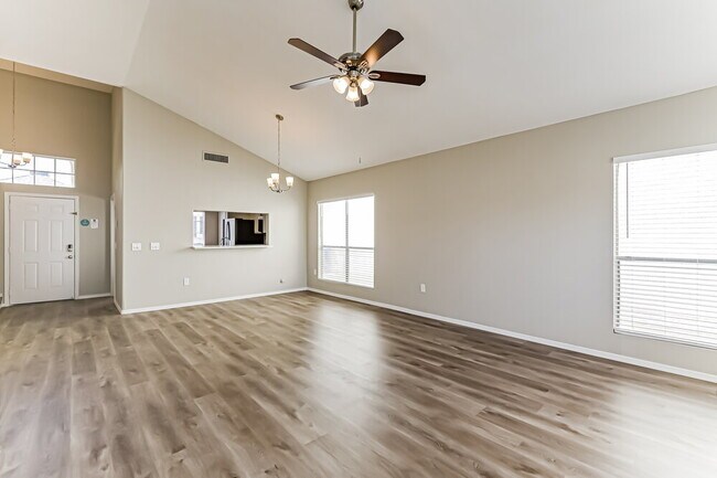 Building Photo - 3410 W Frankfurt Dr