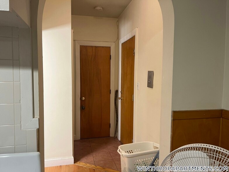 Building Photo - 90 Winthrop Shore Dr