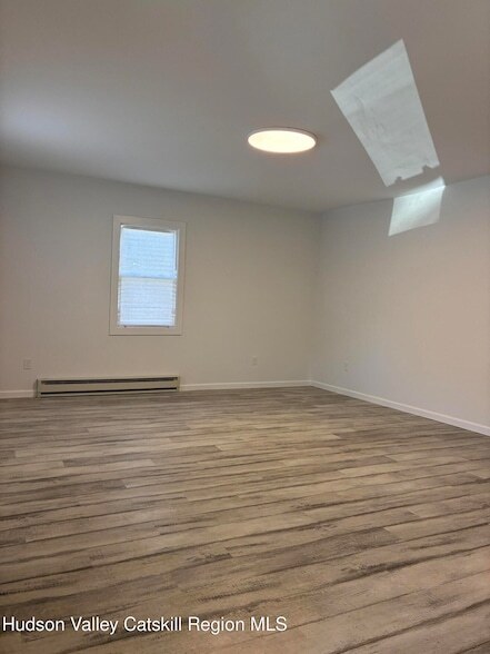 Building Photo - 1154 US-9