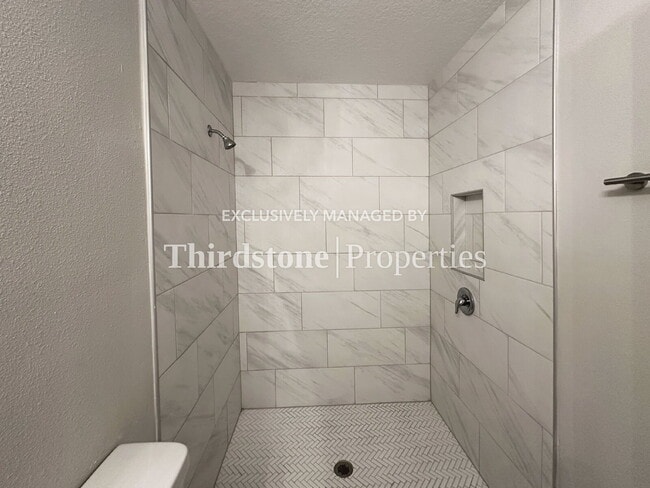 Building Photo - 2159 Melson Ave