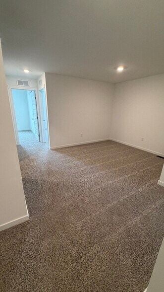 Building Photo - 3197 Grande Trl