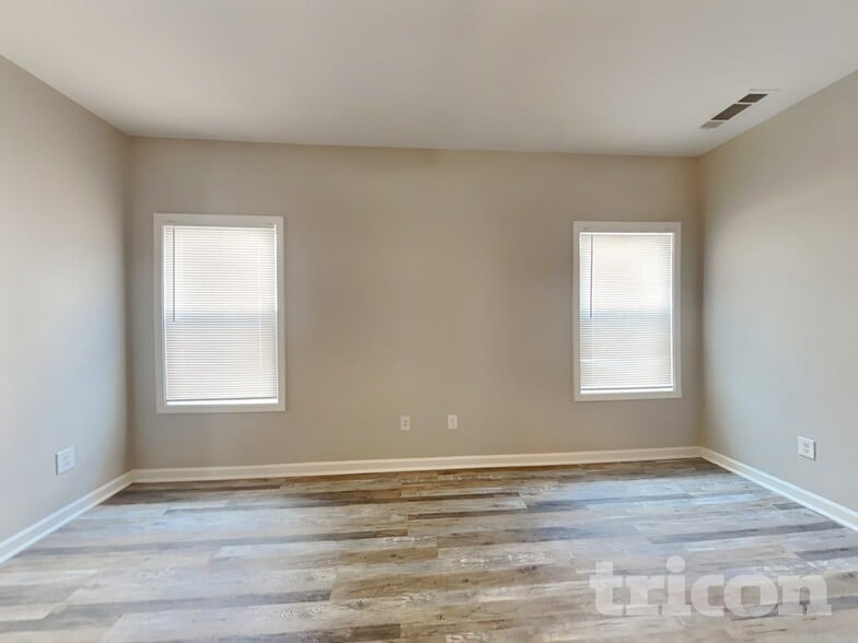 Building Photo - 125 Cypress Ct