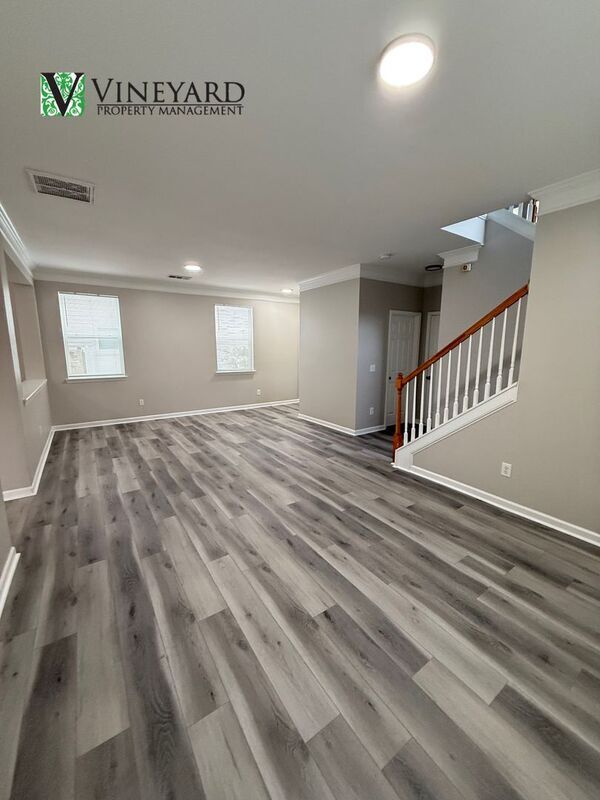 Building Photo - 116 Silver Bow Ln