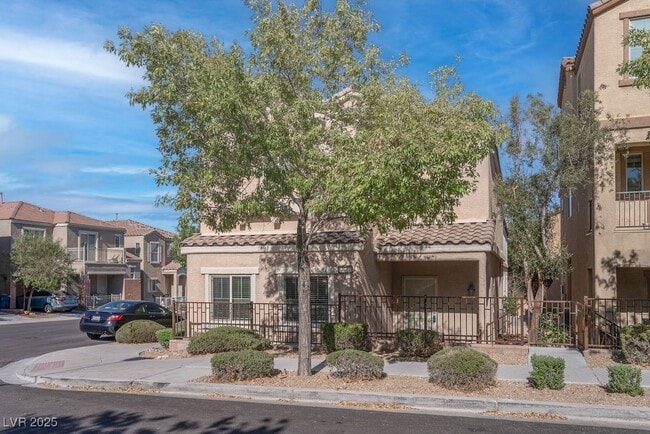 Building Photo - 7733 Lively Loom Ct
