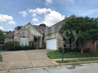 Building Photo - 995 Nesting Wood Cir W