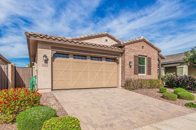 Building Photo - 19874 W Devonshire Ave