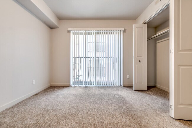Building Photo - 1081 W 993 N