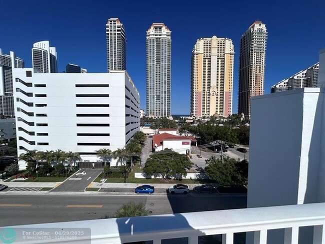 Building Photo - 17800 Atlantic Blvd